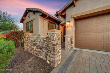 9155 Leonora St, Mesa, AZ 85207