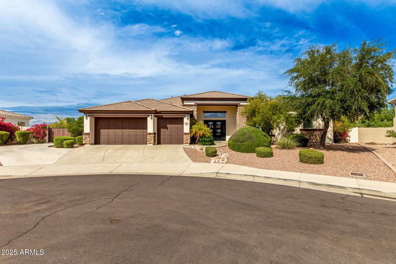 9156 Bajada Rd, Peoria, AZ 85383