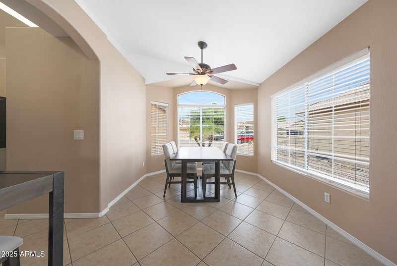 9159 Kings Ave, Peoria, AZ 85382