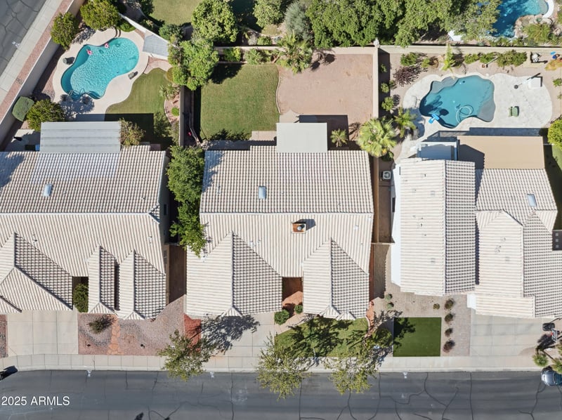 916 Dolphin Dr, Gilbert, AZ 85233