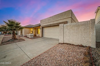 916 Bluefield Ave, Phoenix, AZ 85022