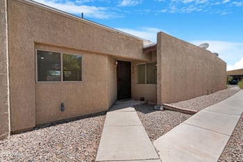 916 Melody Ln, Tempe, AZ 85281