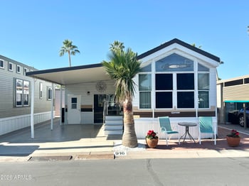 916 Mineshaft Dr, Apache Junction, AZ 85119
