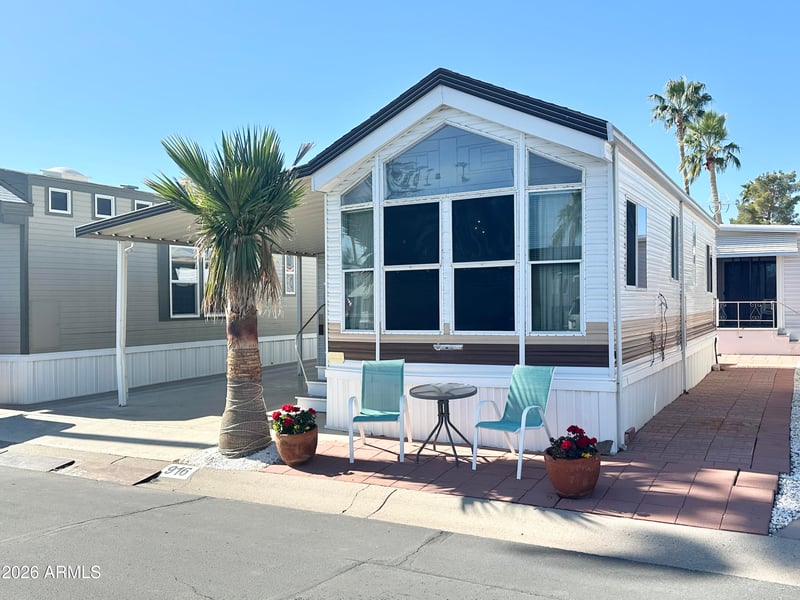 916 Mineshaft Dr, Apache Junction, AZ 85119
