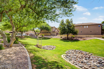9160 W Meadow Dr, Peoria, AZ 85382