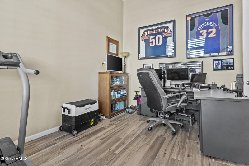 9161 Bajada Rd, Peoria, AZ 85383