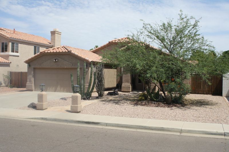 9162 W Grovers Ave, Peoria, AZ 85382