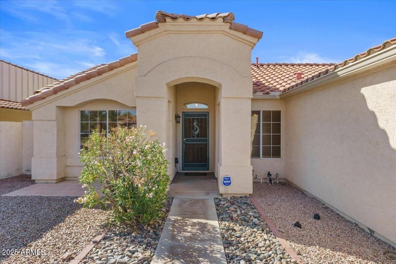 9163 Saint John Rd, Peoria, AZ 85382