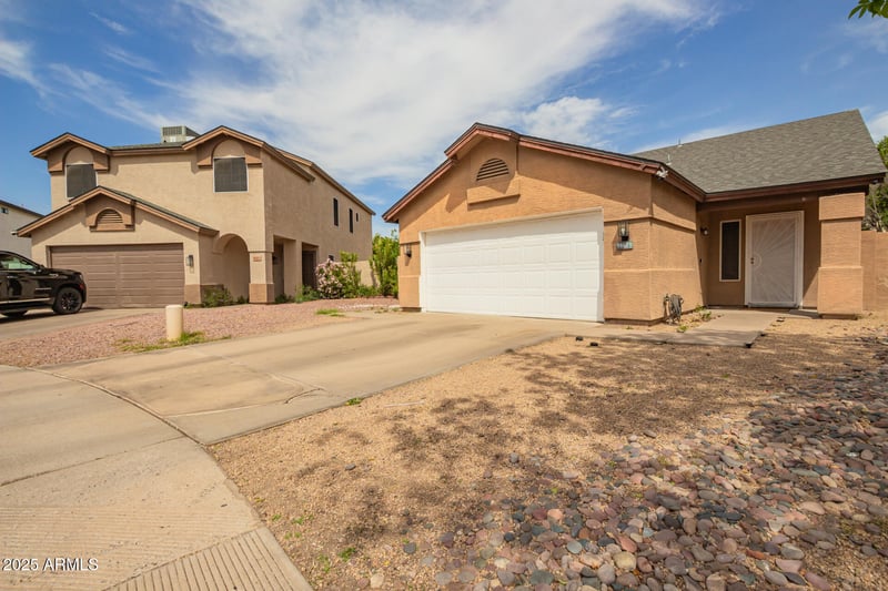 9167 73rd Ln, Peoria, AZ 85345
