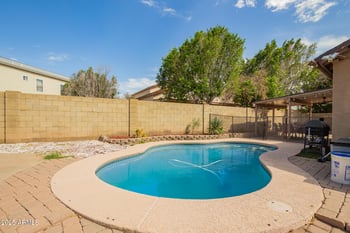 9167 73rd Ln, Peoria, AZ 85345