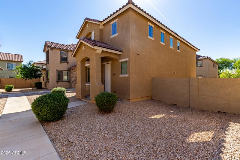 917 Agua Fria Ln, Avondale, AZ 85323
