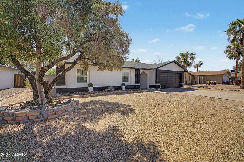 917 W Mission Dr, Chandler, AZ 85225