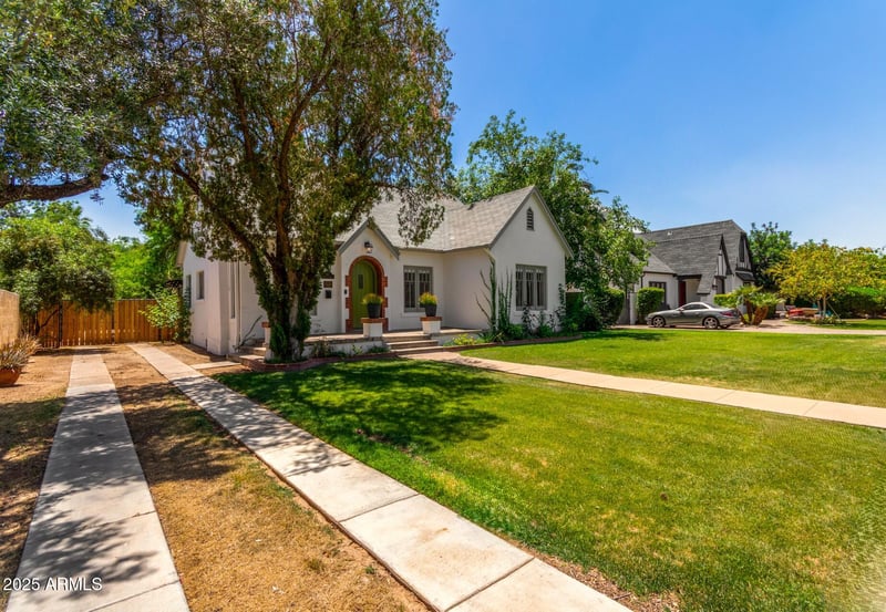 917 W Willetta St, Phoenix, AZ 85007