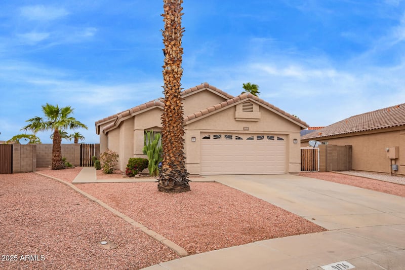 9176 W Calavar Rd, Peoria, AZ 85381