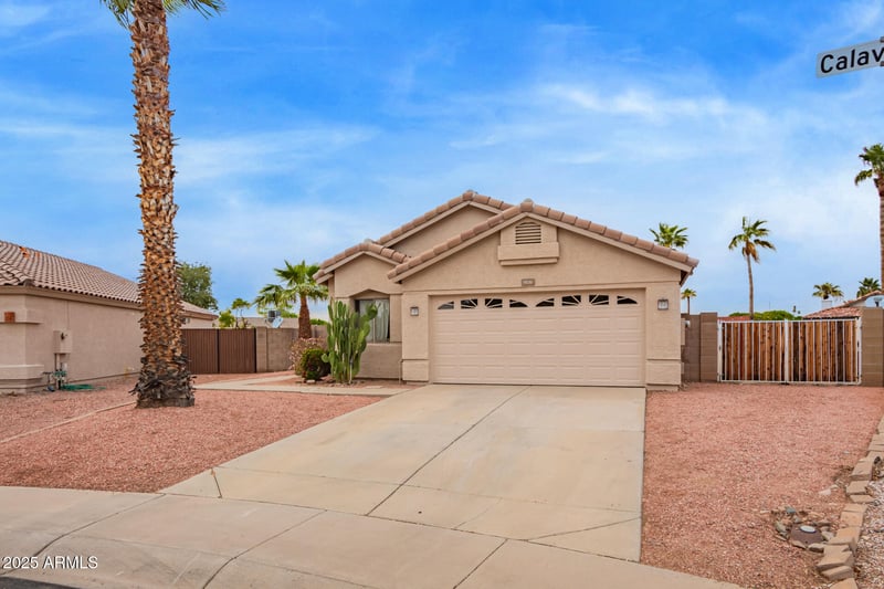 9176 W Calavar Rd, Peoria, AZ 85381