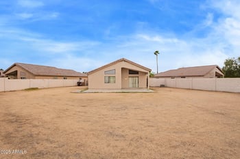 9176 W Calavar Rd, Peoria, AZ 85381