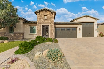 9176 Sands Dr, Peoria, AZ 85383