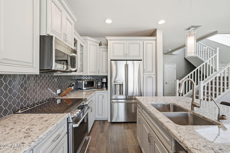 918 Cobble Stone Dr, Queen Creek, AZ 85140