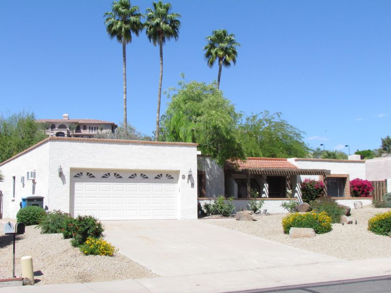 918 E Beck Ln, Phoenix, AZ 85022