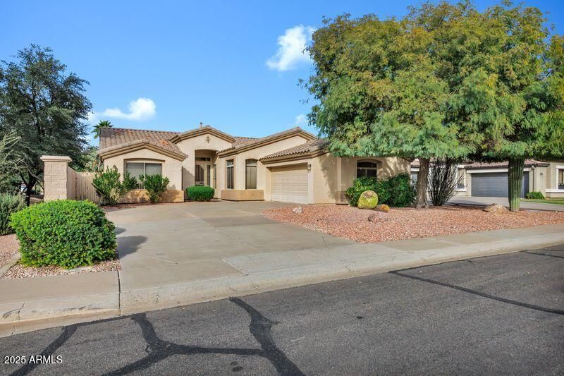 918 E Loma Vista St, Gilbert, AZ 85295