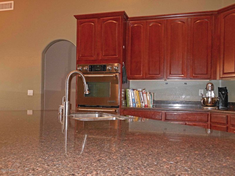918 E Teakwood Dr, Chandler, AZ 85249