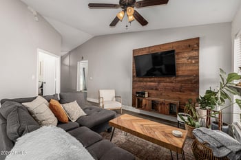 918 Marlboro Cir, Chandler, AZ 85225