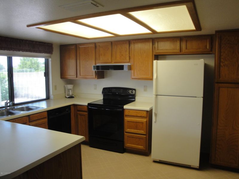 918 S 78th St, Mesa, AZ 85208