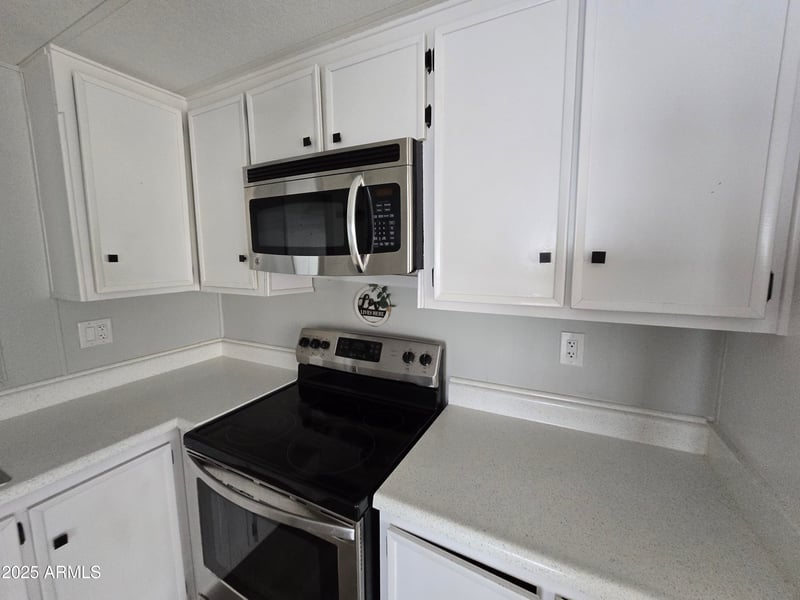 918 Evangeline Ave, Mesa, AZ 85208