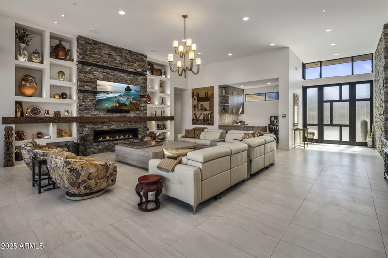 9180 E Happy Hollow Dr, Scottsdale, AZ 85262