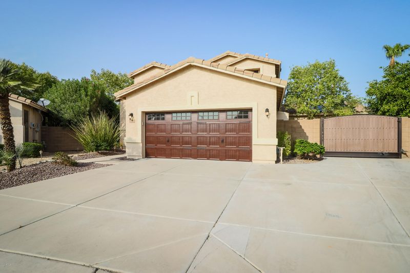 9186 W Potter Dr, Peoria, AZ 85382