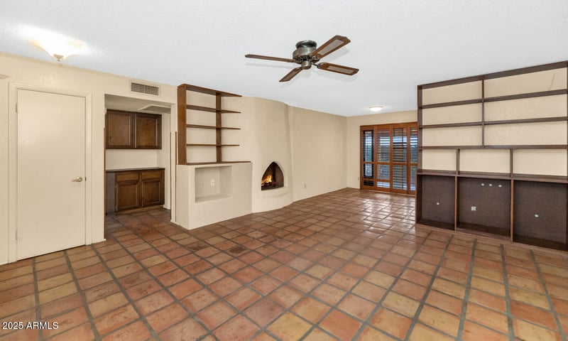 919 Bluefield Ave, Phoenix, AZ 85022