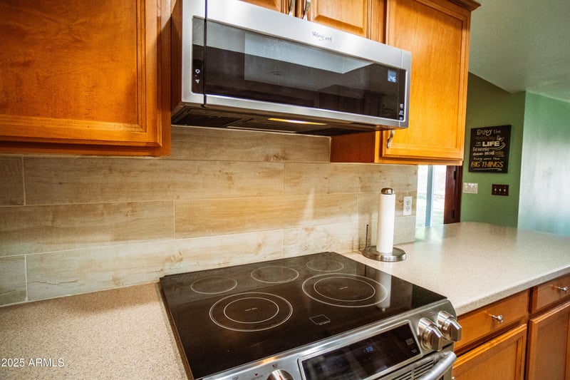 919 Lodge Dr, Tempe, AZ 85283