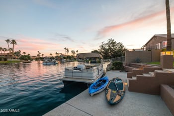 919 Paradise Dr, Gilbert, AZ 85233