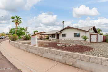 919 Parkway Blvd, Tempe, AZ 85281