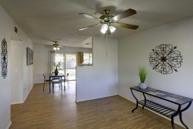 919 W Anderson Dr, Phoenix, AZ 85023
