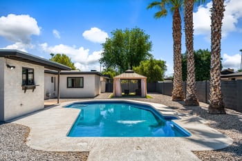 919 Port Royale Ln, Phoenix, AZ 85023
