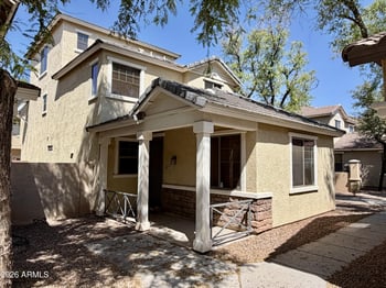 92 E Palomino Dr, Gilbert, AZ 85296