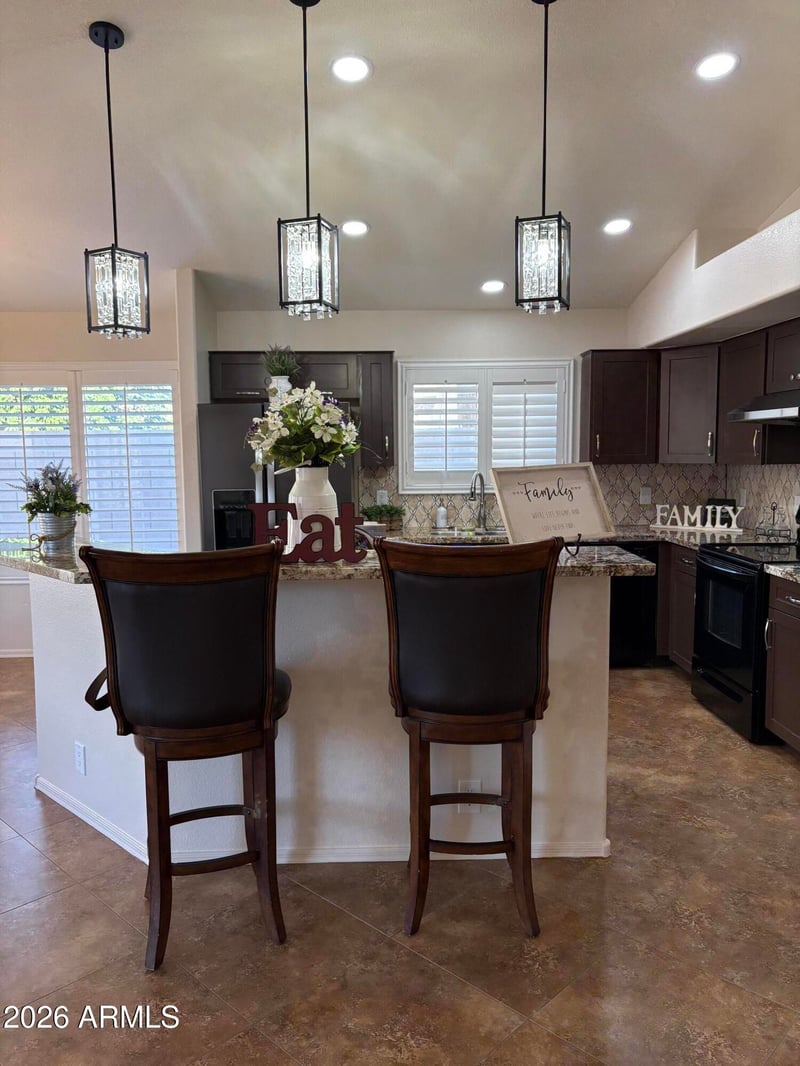92 W Ivanhoe St, Gilbert, AZ 85233