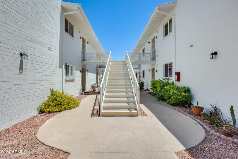 920 82nd St #H203, Scottsdale, AZ 85257