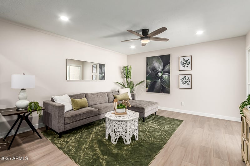 920 82nd St #H208, Scottsdale, AZ 85257