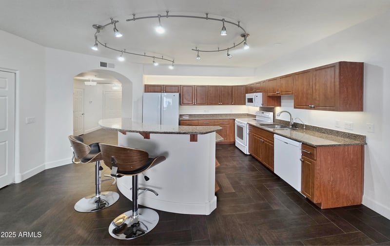 920 Devonshire Ave #2009, Phoenix, AZ 85014