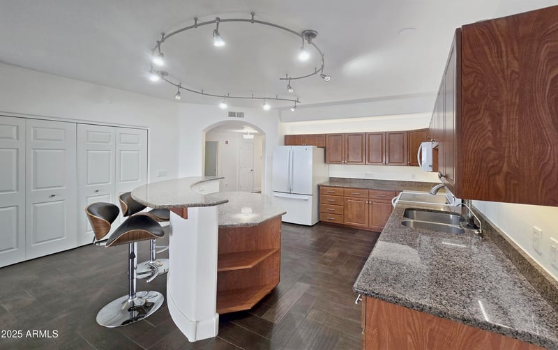 920 Devonshire Ave #2009, Phoenix, AZ 85014