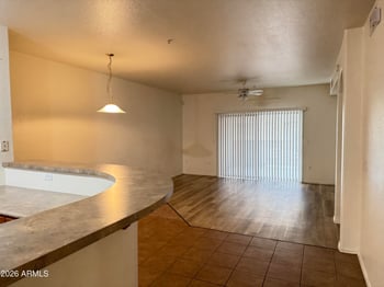 920 Devonshire Ave #2012, Phoenix, AZ 85014