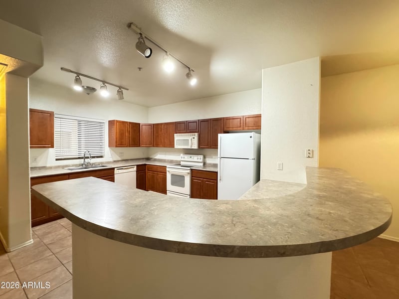 920 E Devonshire Ave #2012, Phoenix, AZ 85014