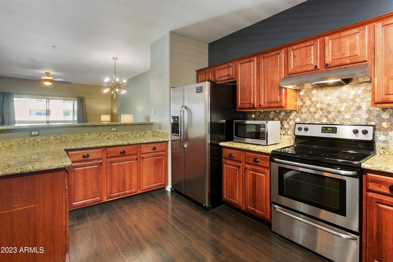 920 E Devonshire Ave #2018, Phoenix, AZ 85014
