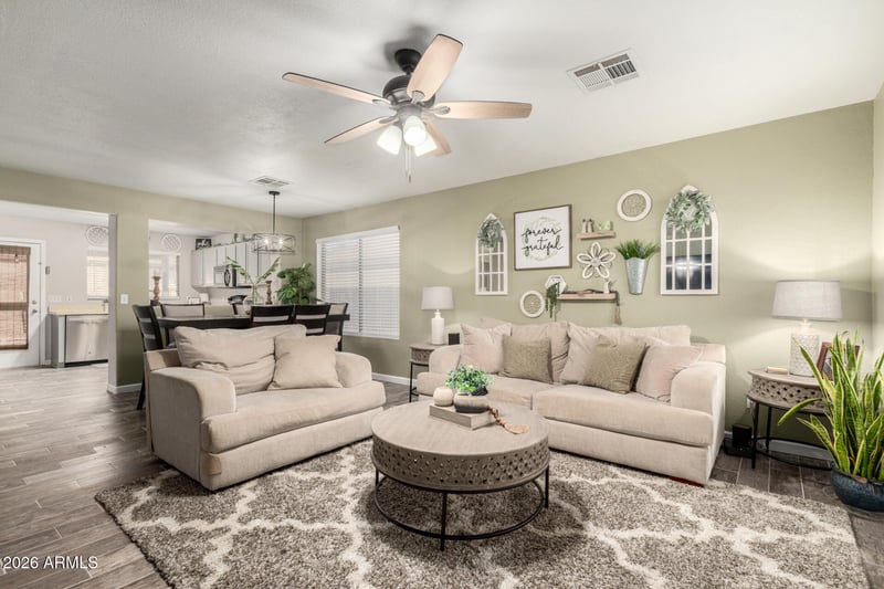 920 Pima Ave, Apache Junction, AZ 85119