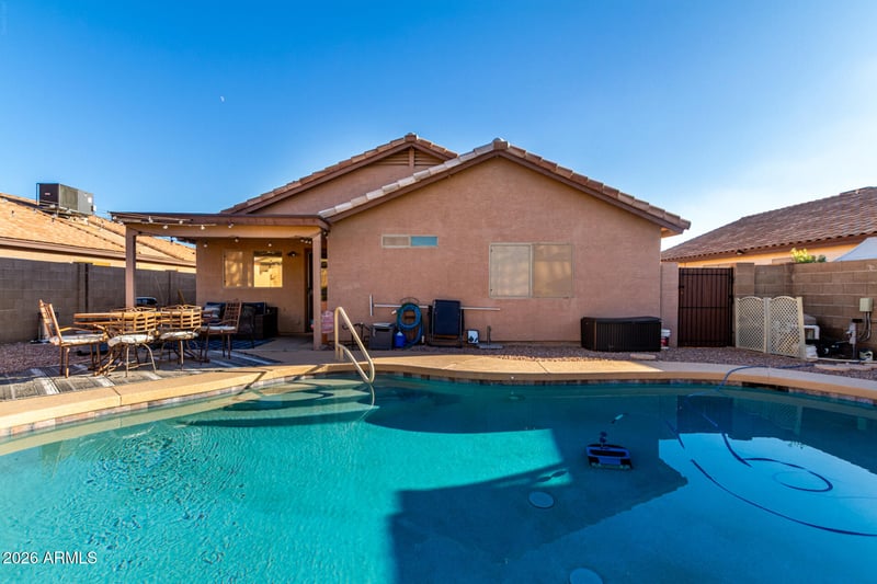920 Pima Ave, Apache Junction, AZ 85119