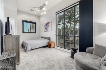 920 Mitchell Dr #101, Phoenix, AZ 85014