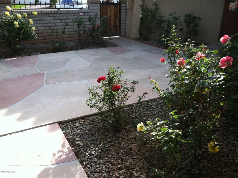 920 N Villa Nueva Dr, Litchfield Park, AZ 85340