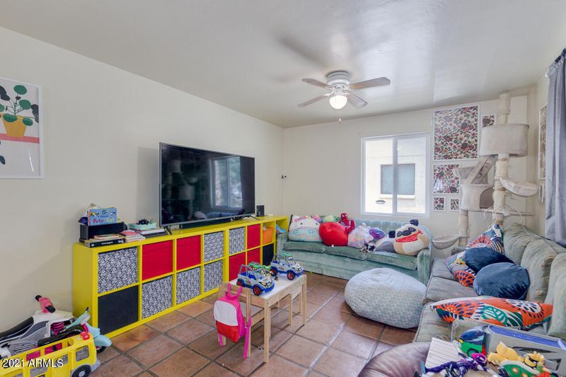 920 S Roosevelt St, Tempe, AZ 85281